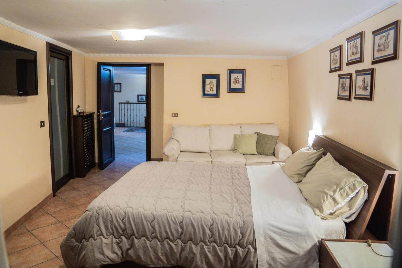 Domus Ugo Apartman Nápoly Kültér fotó